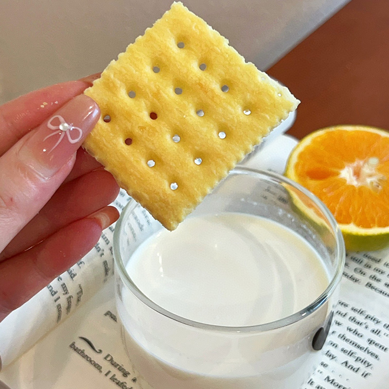 Milk Soda Crackers