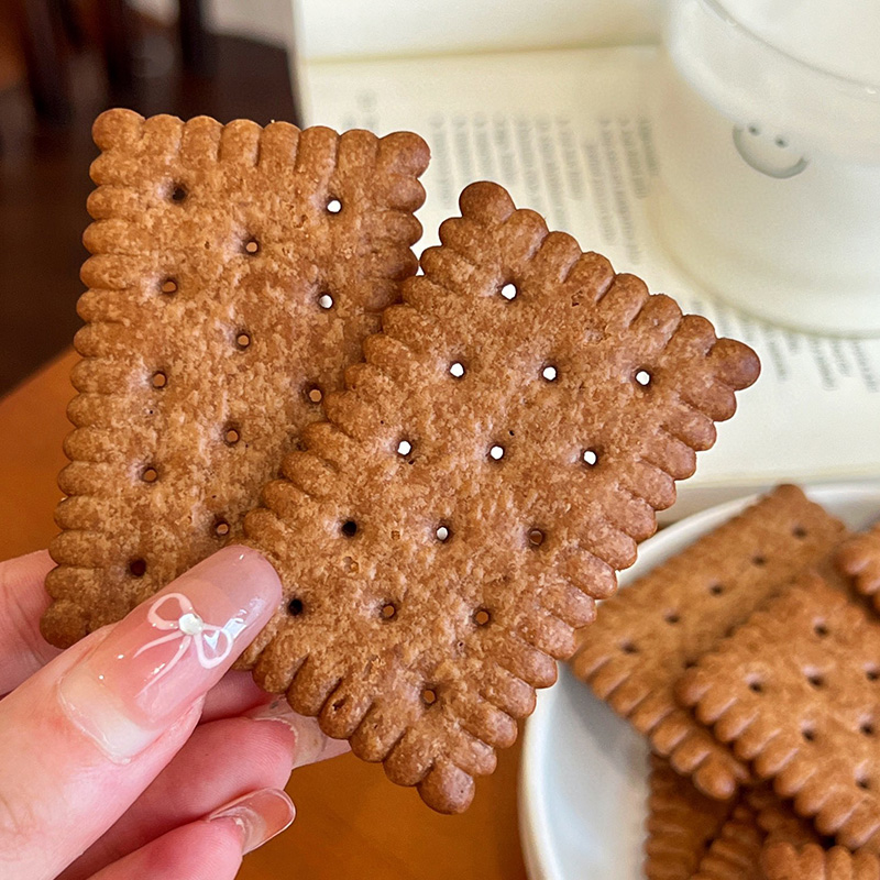 Milk Chocolate Flavor Milk Biscuits