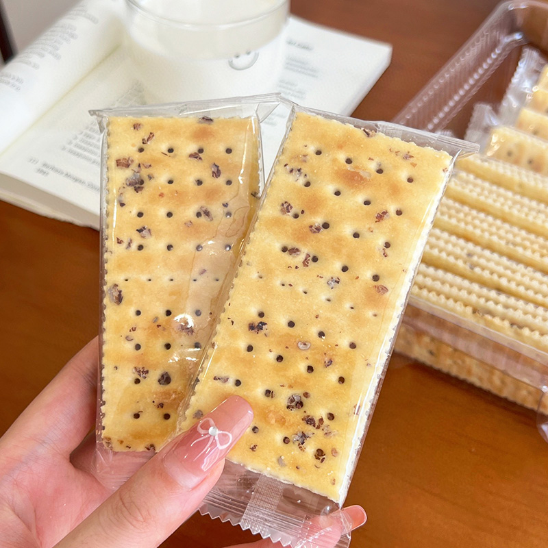 Rye And Sea Salt Soda Crackers