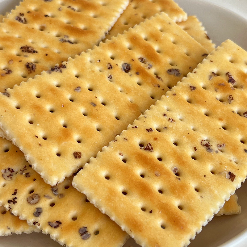 Rye And Sea Salt Soda Crackers